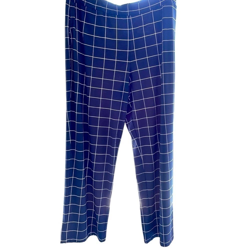 Susan Graver pants, size LP, navy and white windowpane, polyester, has pockets